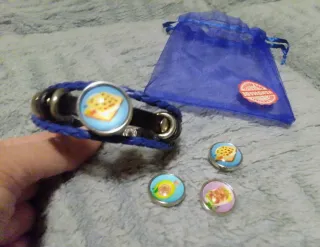 Nueva pulsera con 3 pines intercambiables