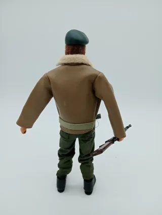 Action Man comandante de carro