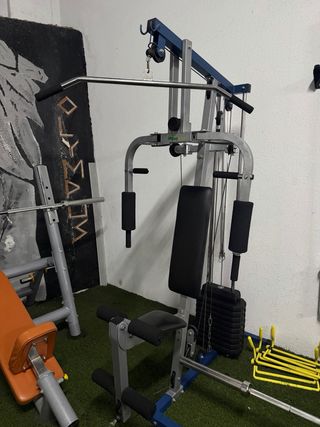 Máquina Multifuncional Gimnasio