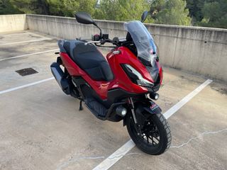 Honda ADV 350 2025 Roja Kit Adventure y Garantía