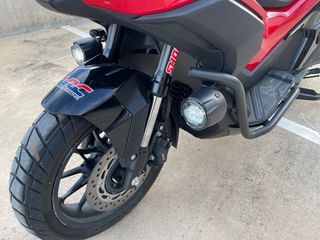 Honda ADV 350 2025 Roja Kit Adventure y Garantía