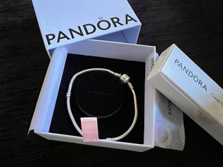 Pulsera Pandora Original 22cm con caja