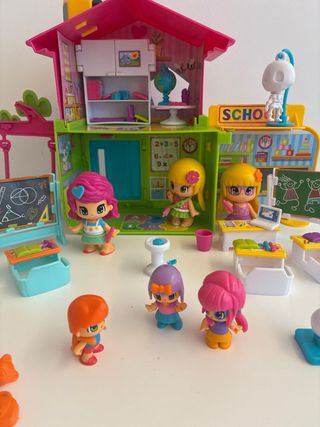 Colegio Pinypon con figuras y accesorios