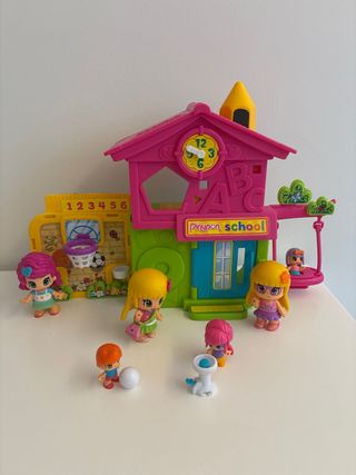 Colegio Pinypon con figuras y accesorios