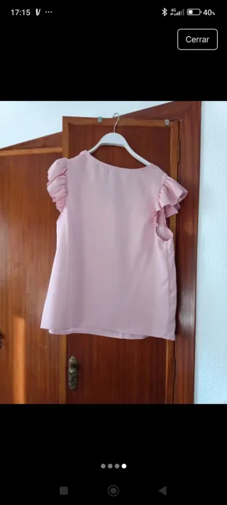 Blusa rosa con volantes