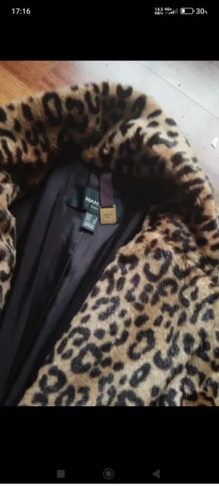 Abrigo leopardo Mango