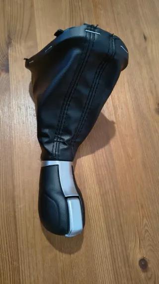 Palanca de cambio con funda