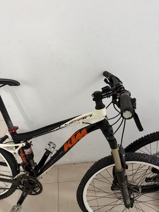 Bicicleta KTM Lycan Doble Suspensión
