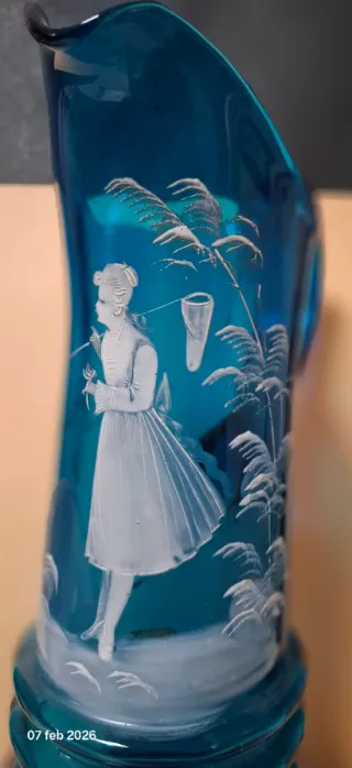 Jarra de cristal Mary Gregory