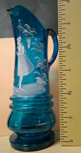 Jarra de cristal Mary Gregory