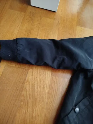 Chaqueta bomber negra niño