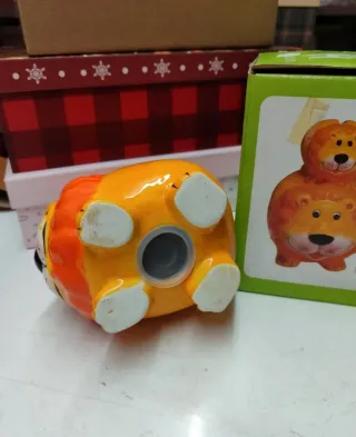 Hucha leones apilados nueva