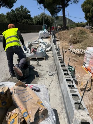 Servicios de albañilería: muros y revoques