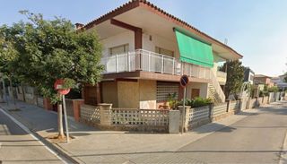 Servicios de albañilería: muros y revoques