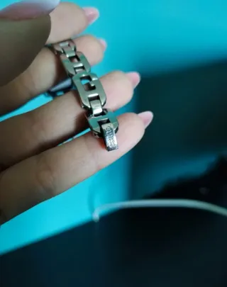 Orologio Guess donna acciaio design elegante