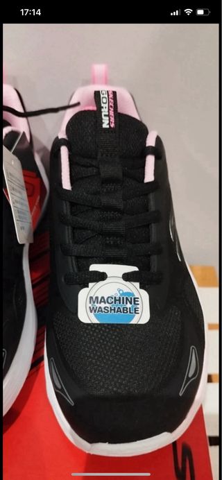 Zapatillas Skechers mujer Negras y Rosas Nuevas