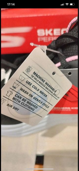 Zapatillas Skechers mujer Negras y Rosas Nuevas