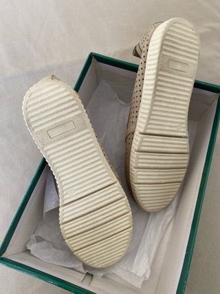 Zapatos St. Gallen Beige Talla 39