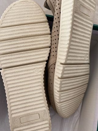 Zapatos St. Gallen Beige Talla 39