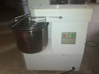 Amasadora Espiral 20L