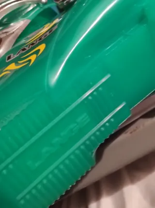 Botas de esquí verdes talla 41.5. nuevas.