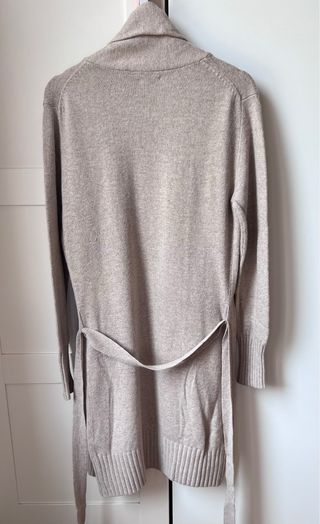 Cárdigan Massimo Dutti largo beige
