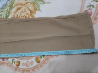 Pantalón mujer talla 48 beige