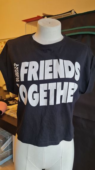 Lote 3 Camisetas: BERSHKA + ZARA Kids