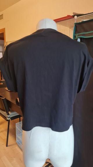 Lote 3 Camisetas: BERSHKA + ZARA Kids