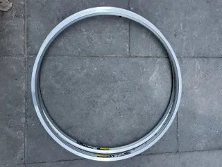 Par de llantas Mavic 26 317