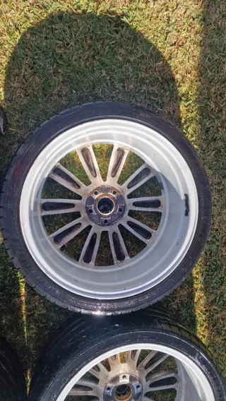 Llantas VW y Neumáticos Michelin