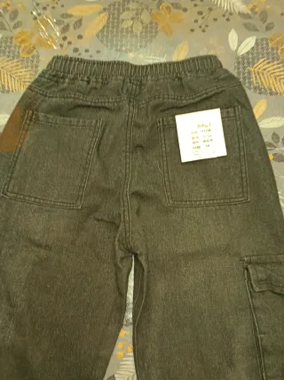 Pantalón vaquero ancho talla 12-13