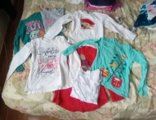 Lotto bambina 4-7 anni 13 pezzi