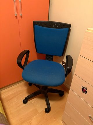 Silla juvenil para escritorio azul