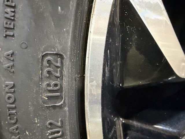 Llantas Ford Focus ST Line 18