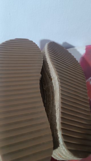 Sandalias XTI beige ante talla 36