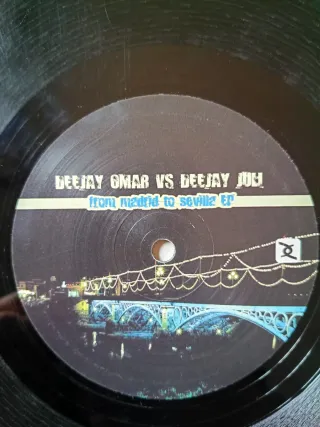Vinilo Deejay Omar vs Deejay Juli