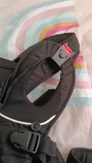 Mochila Portabebés Chicco Negra