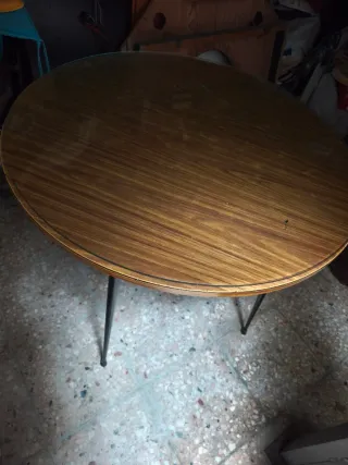 Mesa camilla redonda madera y metal con cristal.