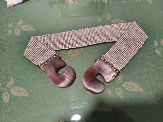 Cinturón elástico beige y marrón