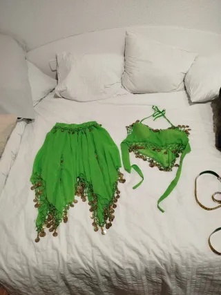 Disfraz mora verde con monedas