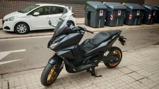 Honda Forza 750 2024 - 5900 km