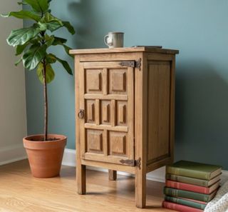 Mesa antigua auxiliar madera maciza