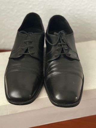 Zapatos de vestir Guy Laroche piel negros
