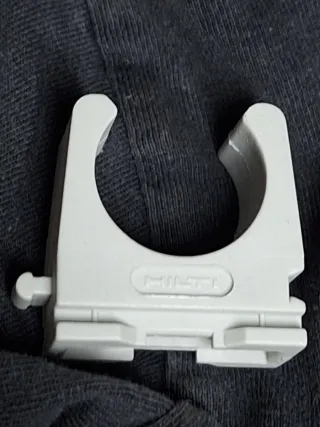 Hilti Klemmschelle 100 pezzi