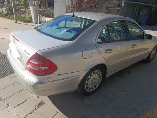 Mercedes-Benz Clase E 2004