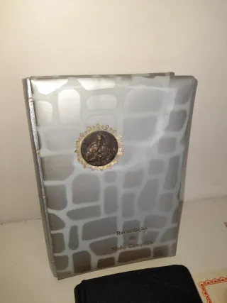 Lote de Pagelas e Livros Religiosos Antigos