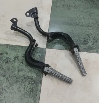 Reposapiés Piaggio Typhoon