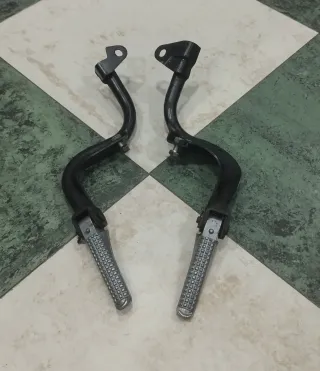 Reposapiés Piaggio Typhoon