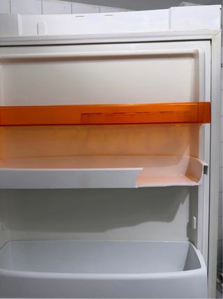 Nevera Blanca marca LYMX